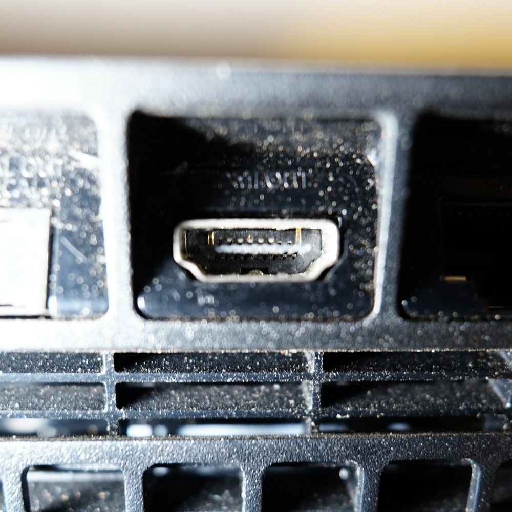 Sony PlayStation 4 (For parts) - Picture 4 of 4